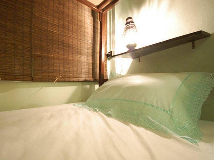 Niras Bankoc Hostel Bangkok Exteriör bild