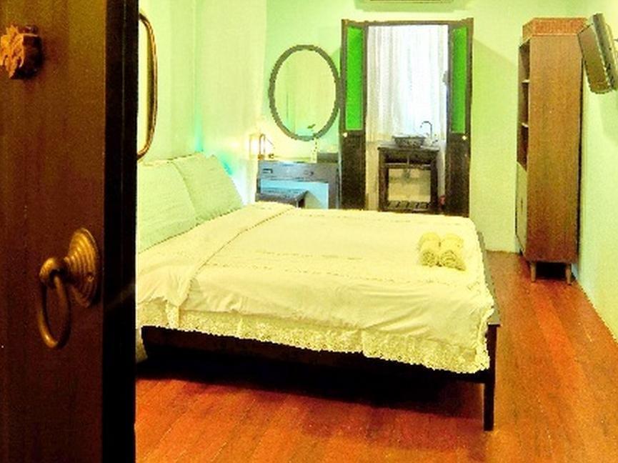 Niras Bankoc Hostel Bangkok Exteriör bild
